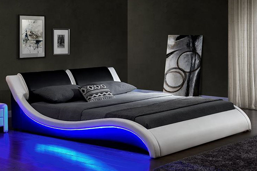 1178-1 เตียงหุ้มหนังโครง LED เหมือนคลื่น LED ราชินีเตียงคิงไซส์